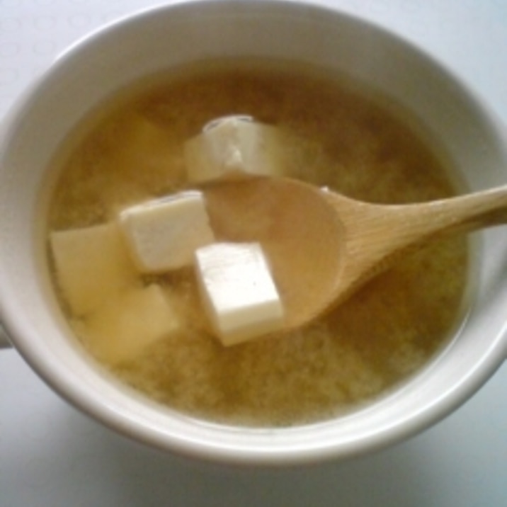 塩麹と液みその生姜豆腐スープ